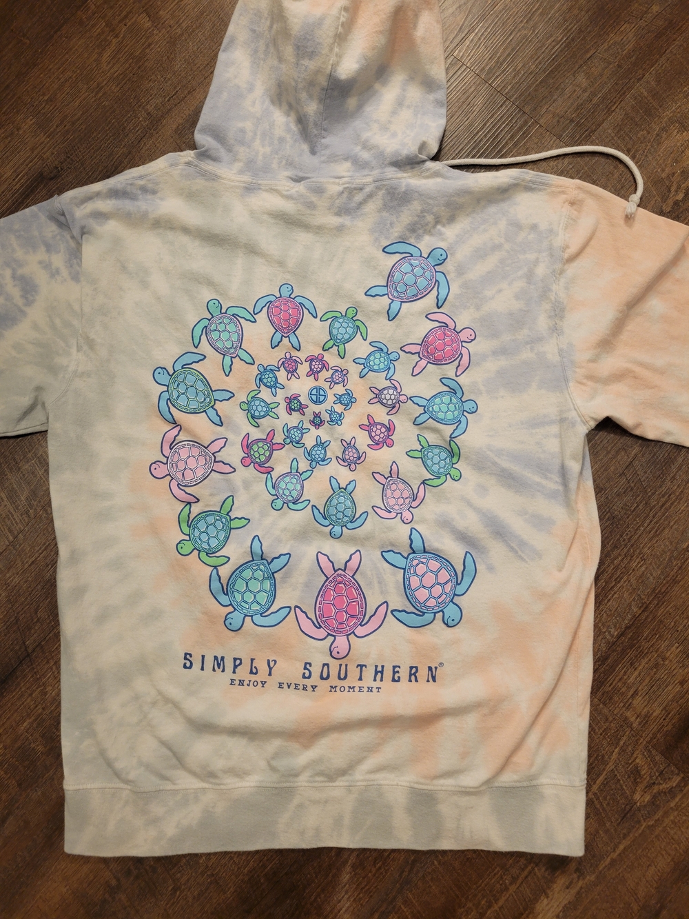 Simply Southern Sea Turtle Tie-Dye Hoodie 🐢🌴 - Picture 2 of 7
